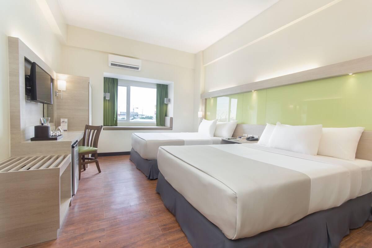 Microtel Inn & Suites By Wyndham San Fernando San Fernando  Kültér fotó